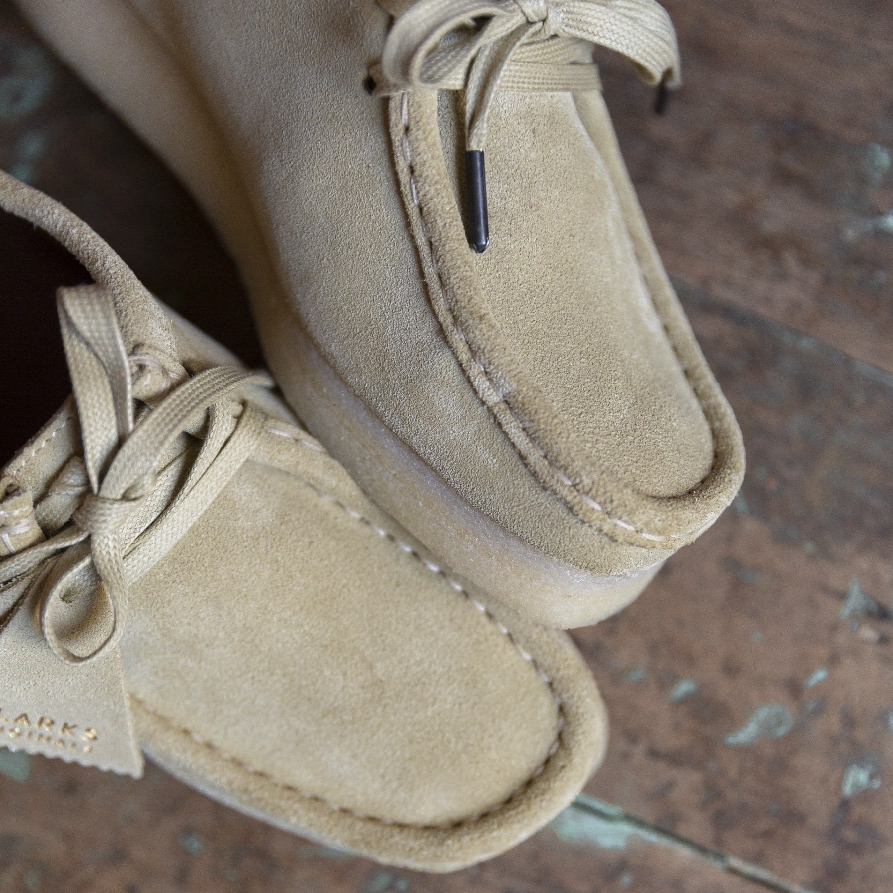W WALLABEE MAPPLE
