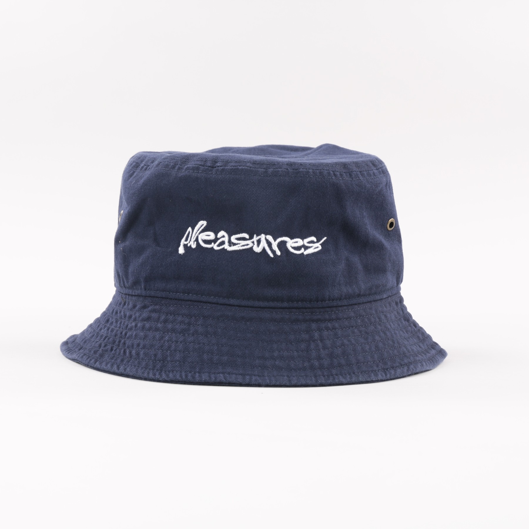 NAVY HIDE LOGO BUCKET HAT