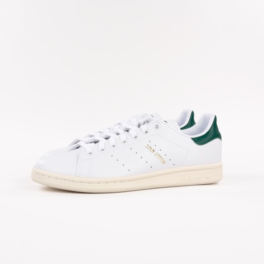 STAN SMITH