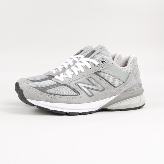 M 990 V5