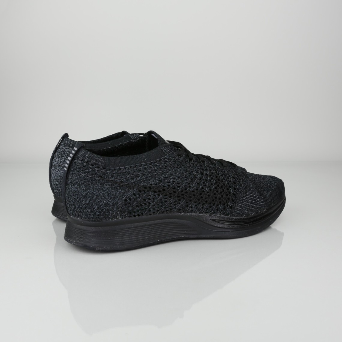 Nike NIKE FLYKNIT RACER 526628 009 RUNNING Chez Vibe
