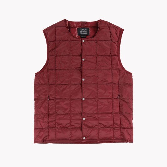 CREW NECK BUTTON DOWN VEST