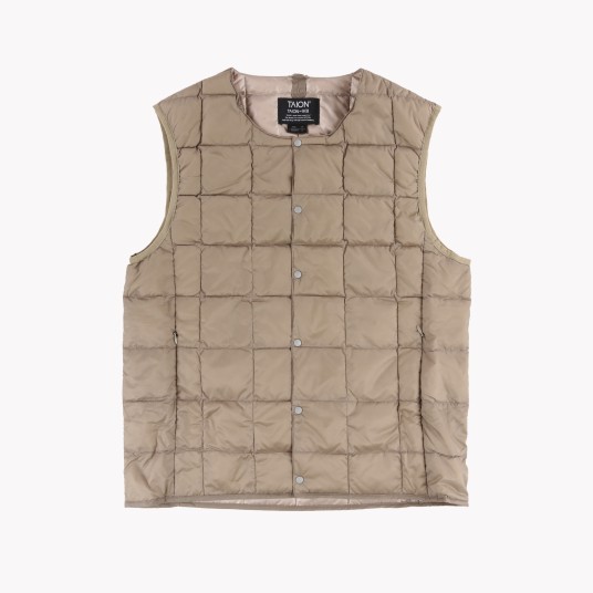 CREW NECK BUTTON DOWN VEST