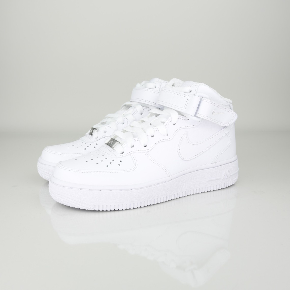 wmns air force 1 mid