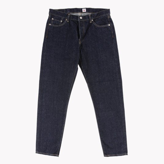 REGULAR TAPERED JEANS