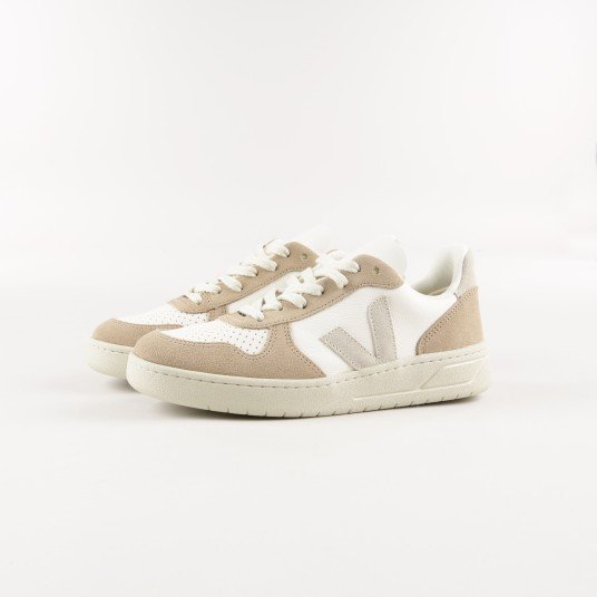 V-10 WHITE NATURAL SAHARA