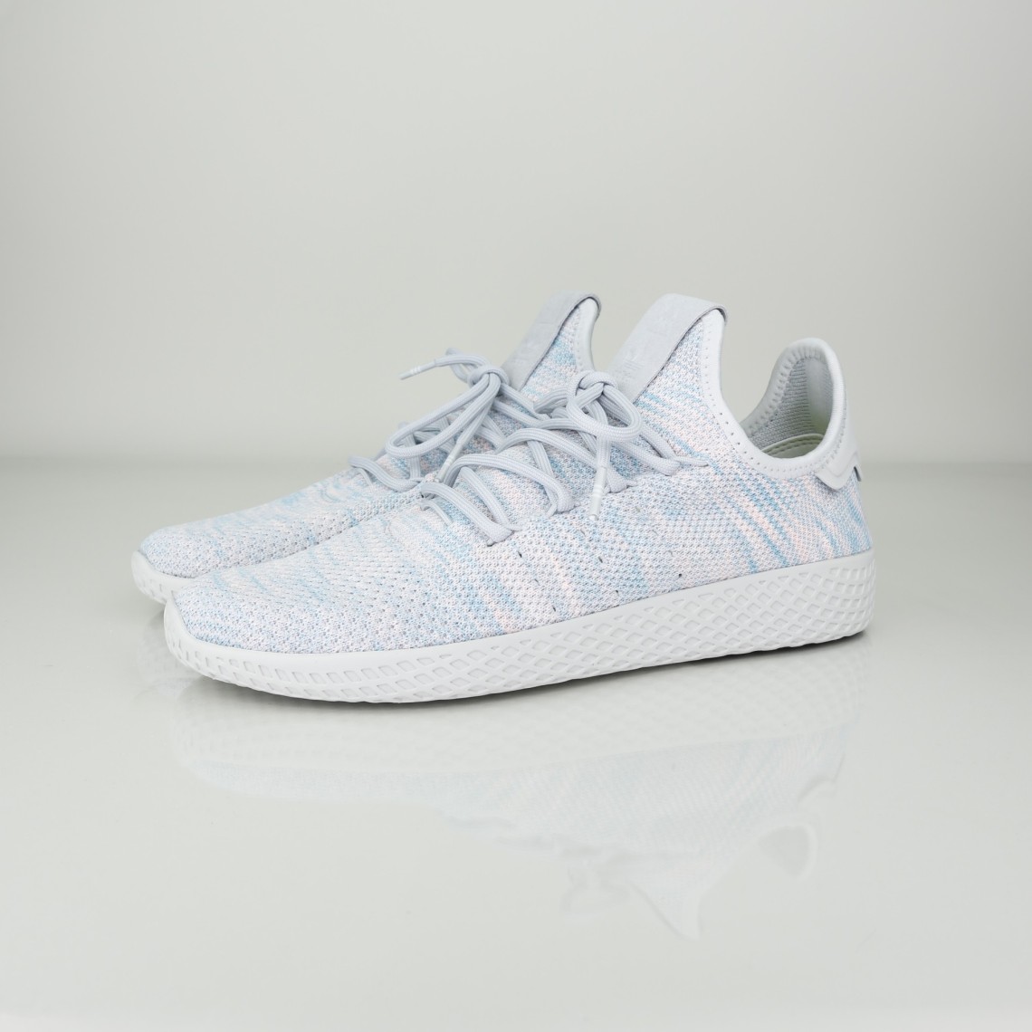 PW TENNIS HU