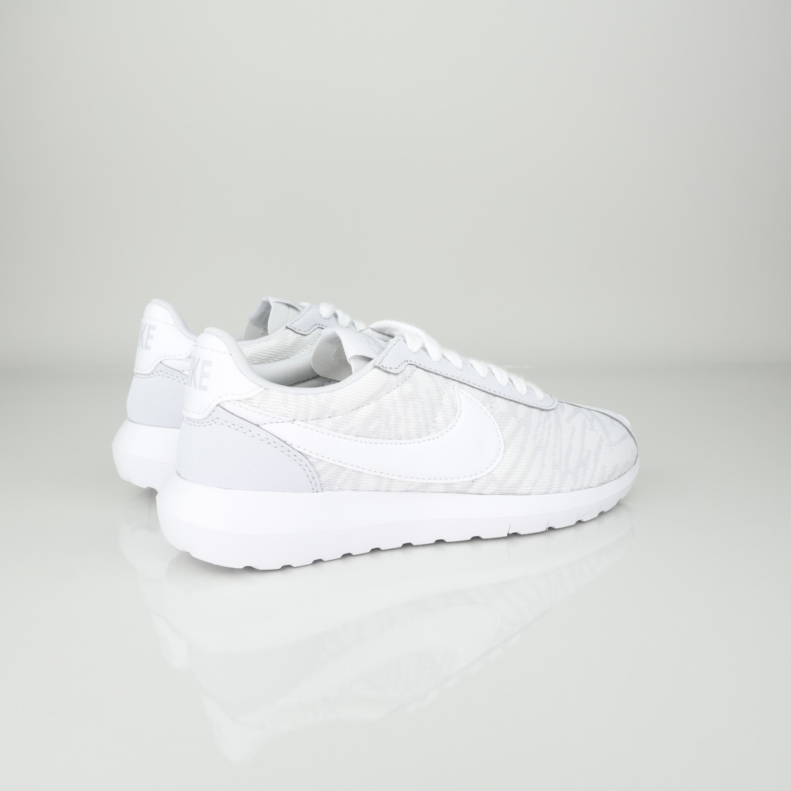Nike juvenate kjcrd store