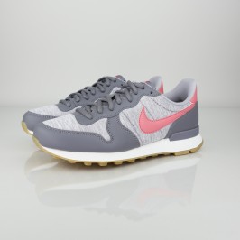 INTERNATIONALIST WMNS