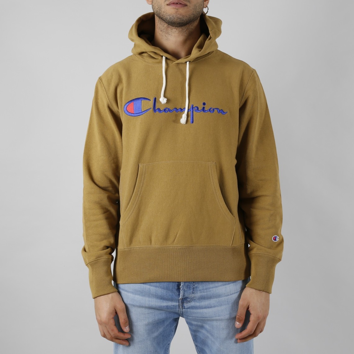 HOODED SWEATSHIRT