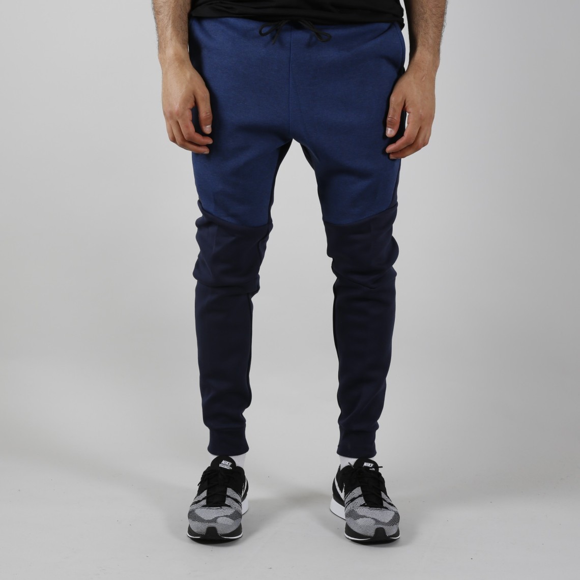 nike tch flc jggr