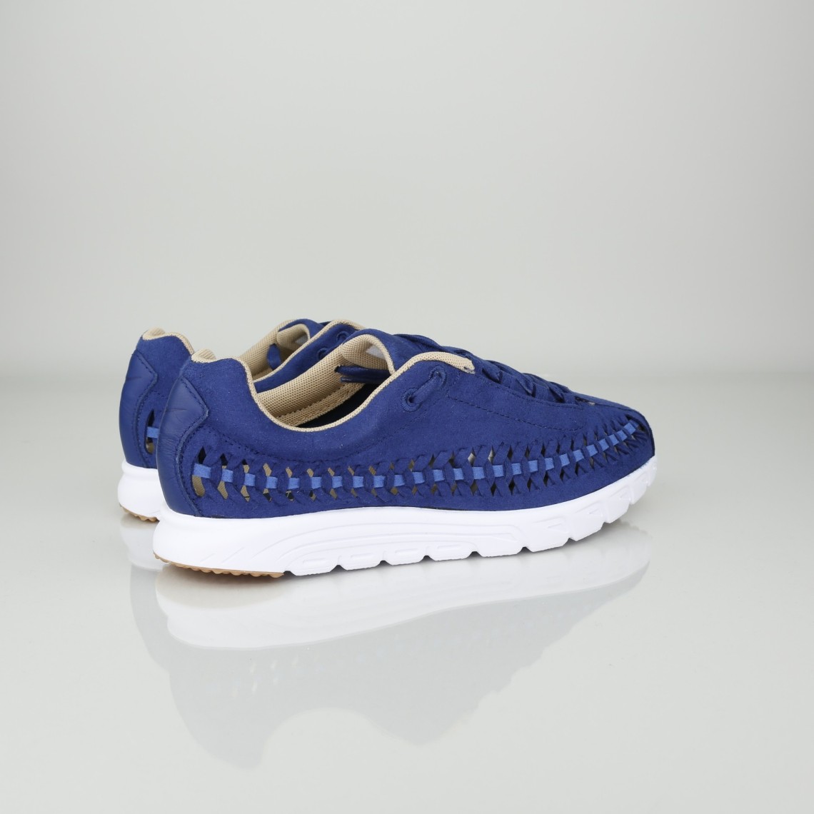 WMNS MAYFLY WOVEN