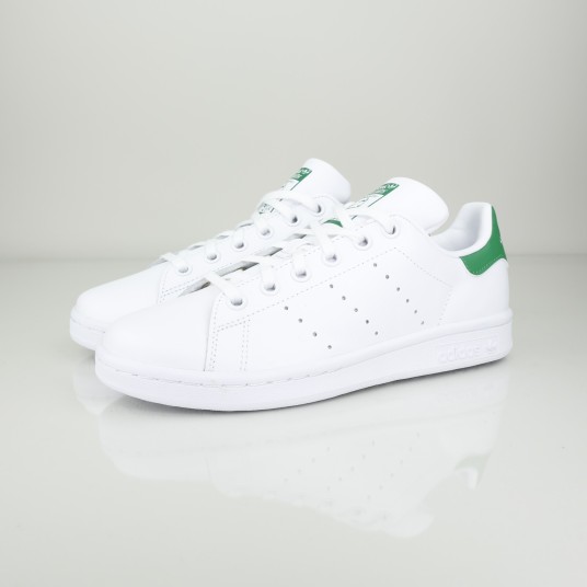 STAN SMITH J