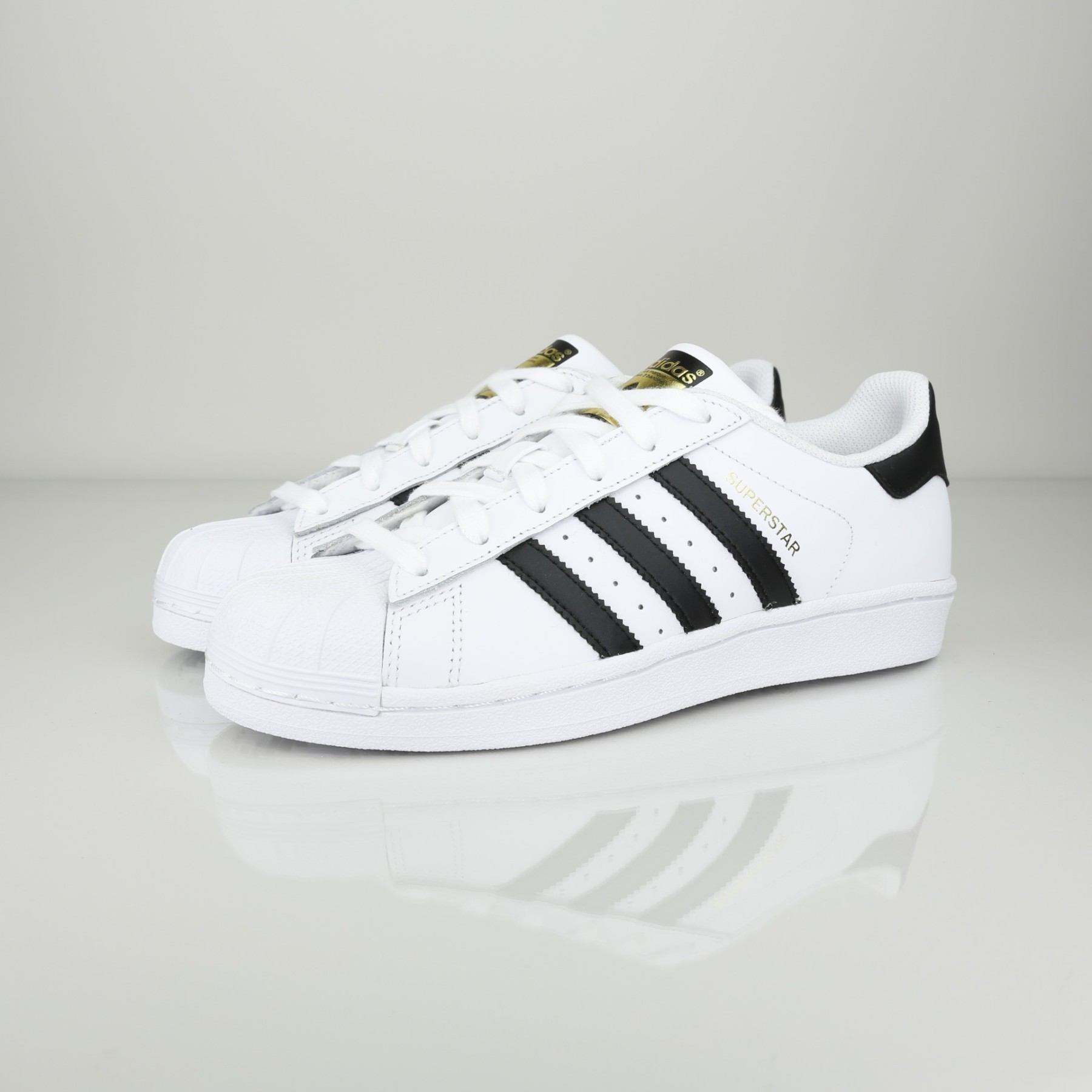 superstar j c77154