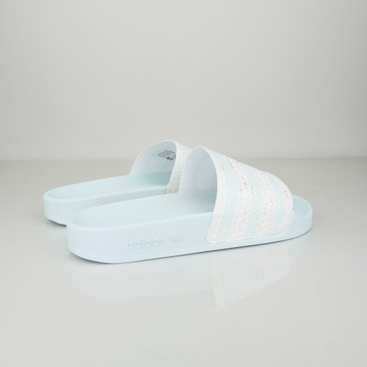 ADILETTE W