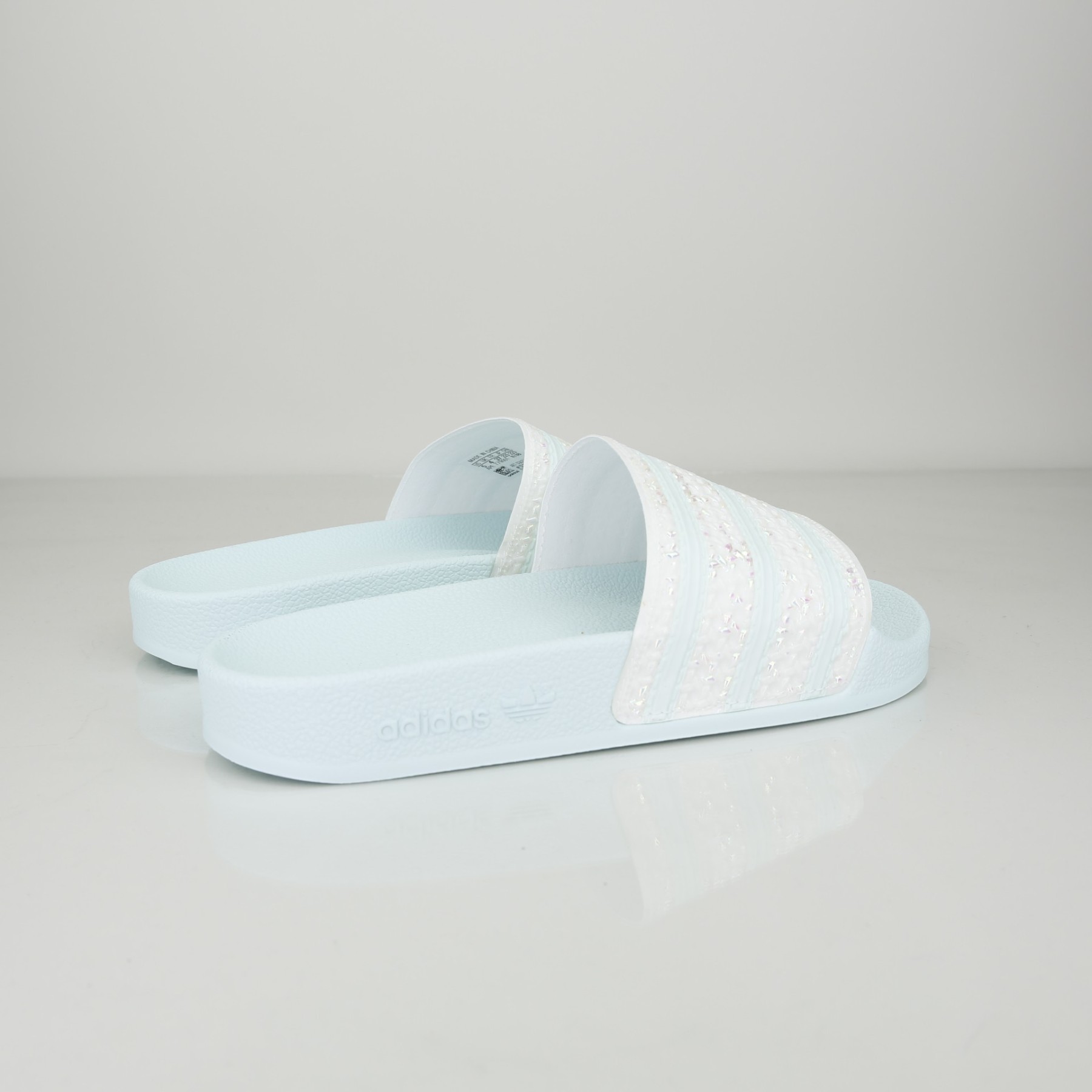 ADILETTE W