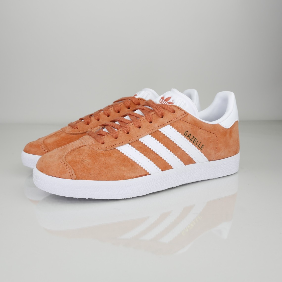 Gazelle tennis sale