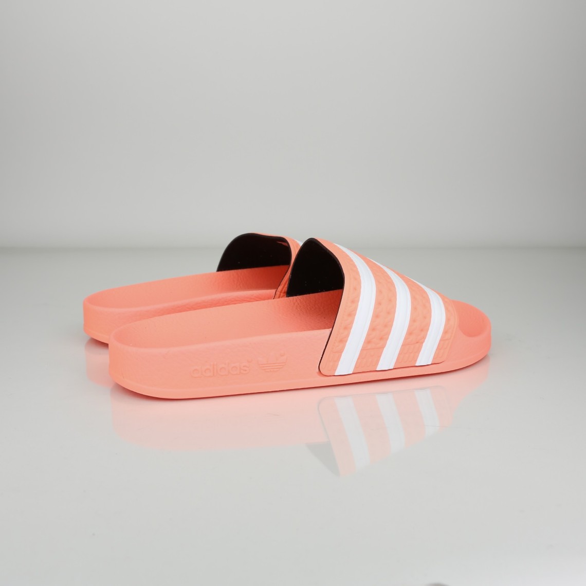 ADILETTE W