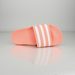ADILETTE W