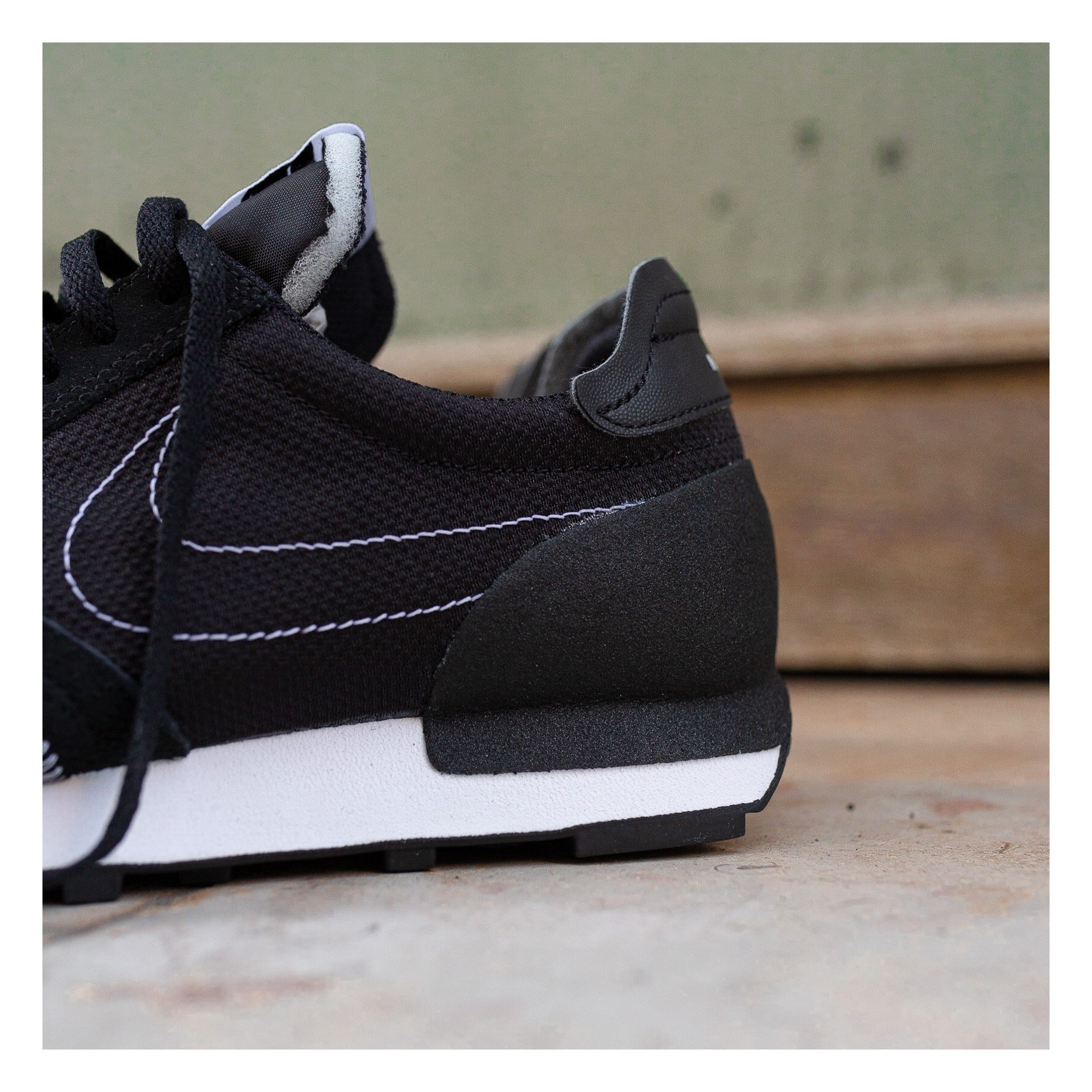 NIKE DBREAK TYPE